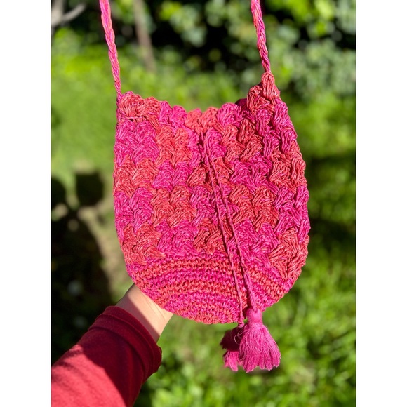 Urban Outfitters Handbags - UrbanOutfitters UO fuschia and orange Bermuda bucket crossbody bag